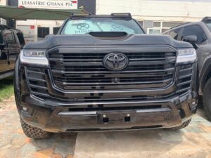 2025 Toyota Land Cruiser 300 Hybrid VX