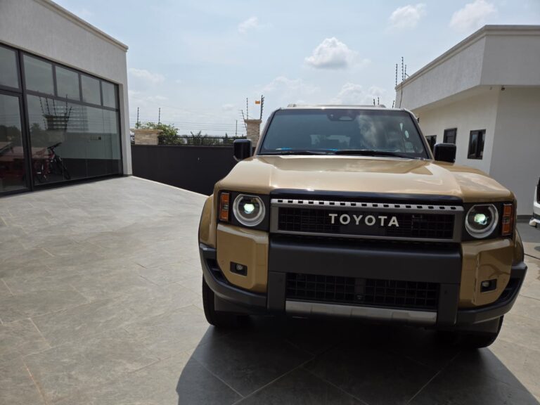 Toyota Land Cruiser