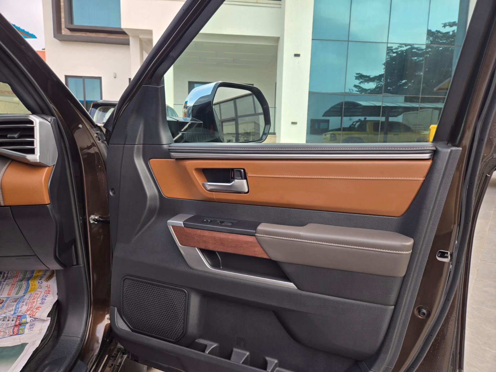 
								2024 Toyota Tundra full									