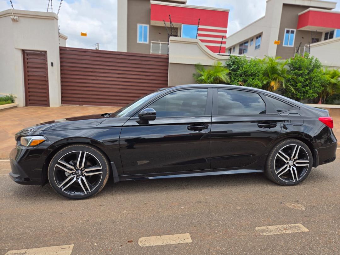 
								2023 HONDA CIVIC SPORTS full									